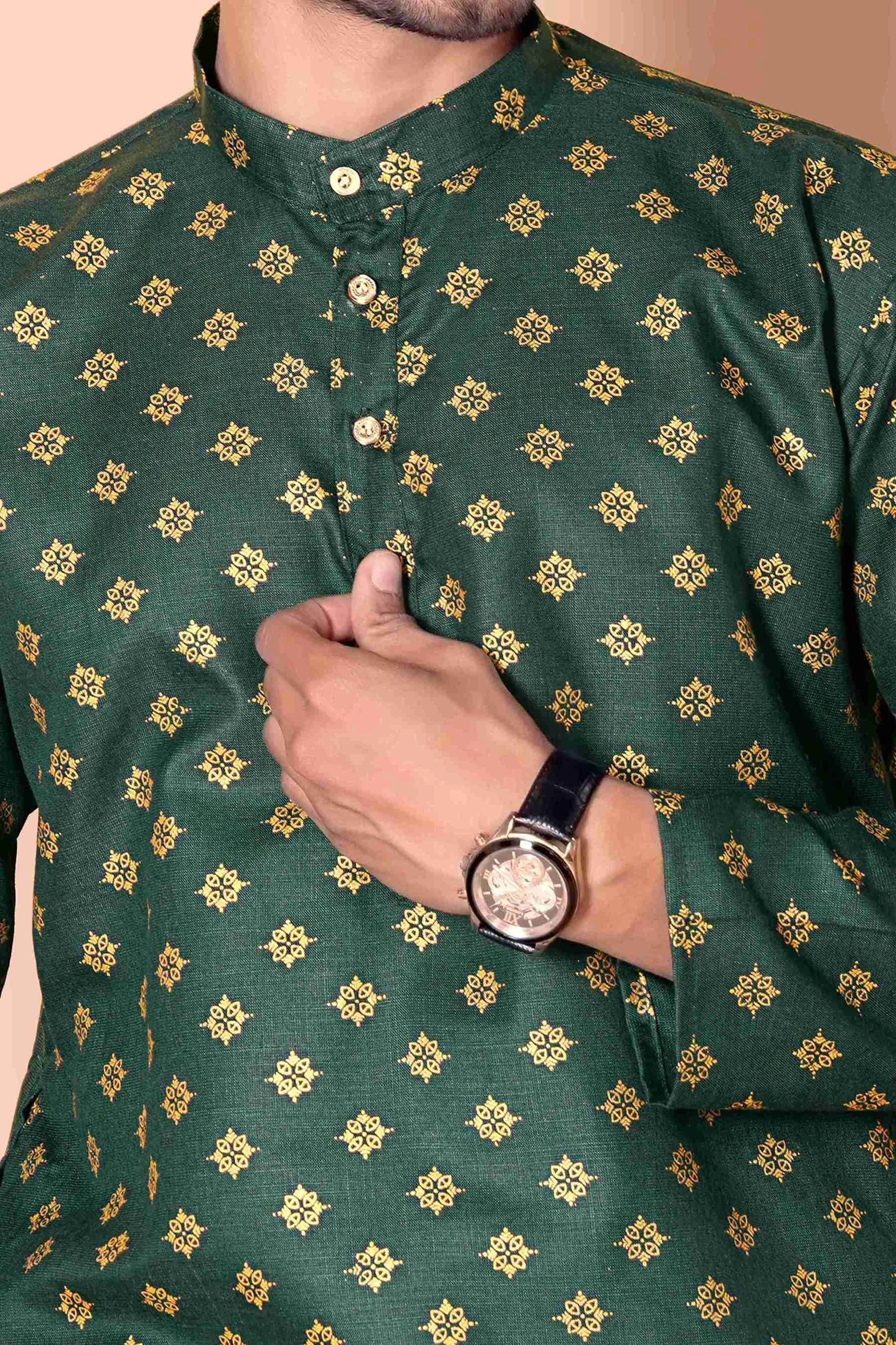 GREEN
