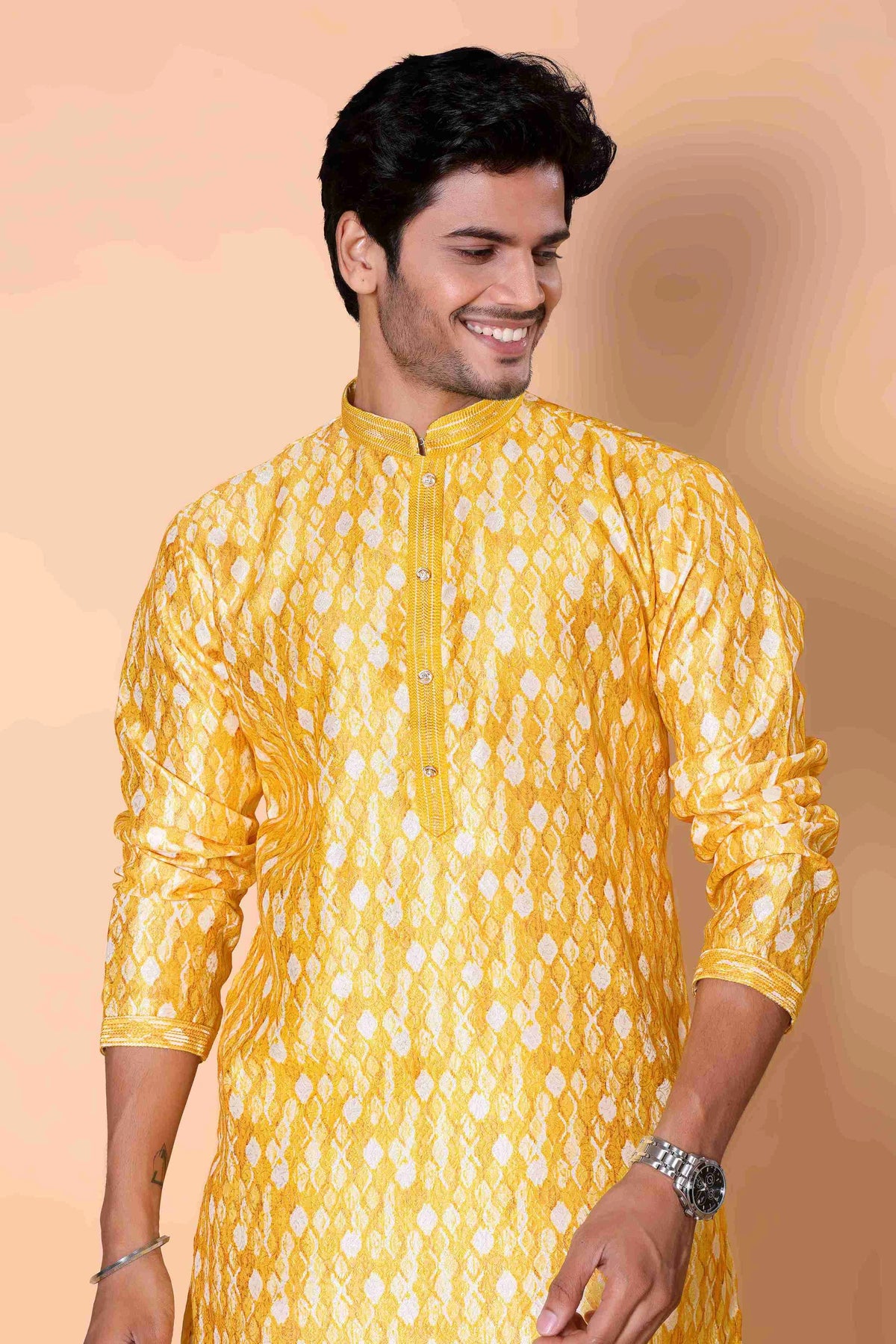 GEOMATRIC YELLOW
